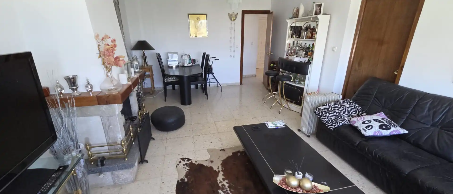 Wohnzimmer von Einfamilien-Reihenhaus zum Verkauf in Alhaurín de la Torre mit Klimaanlage, Privatgarten und Terrasse