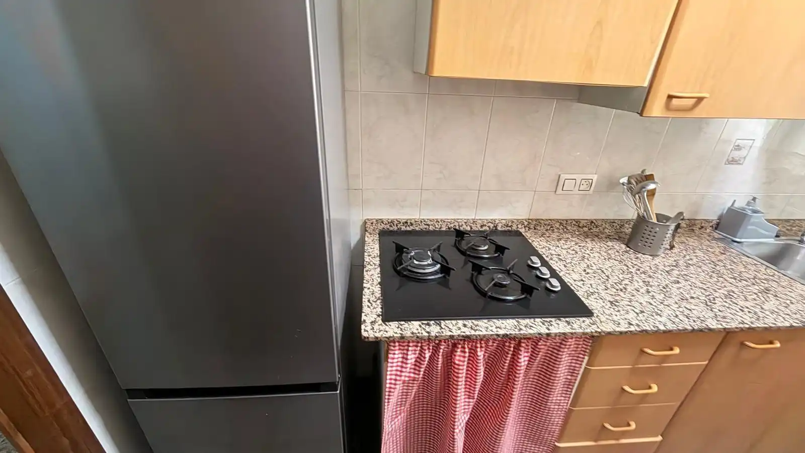 Kitchen of Flat for rent in Almansa, Albacete