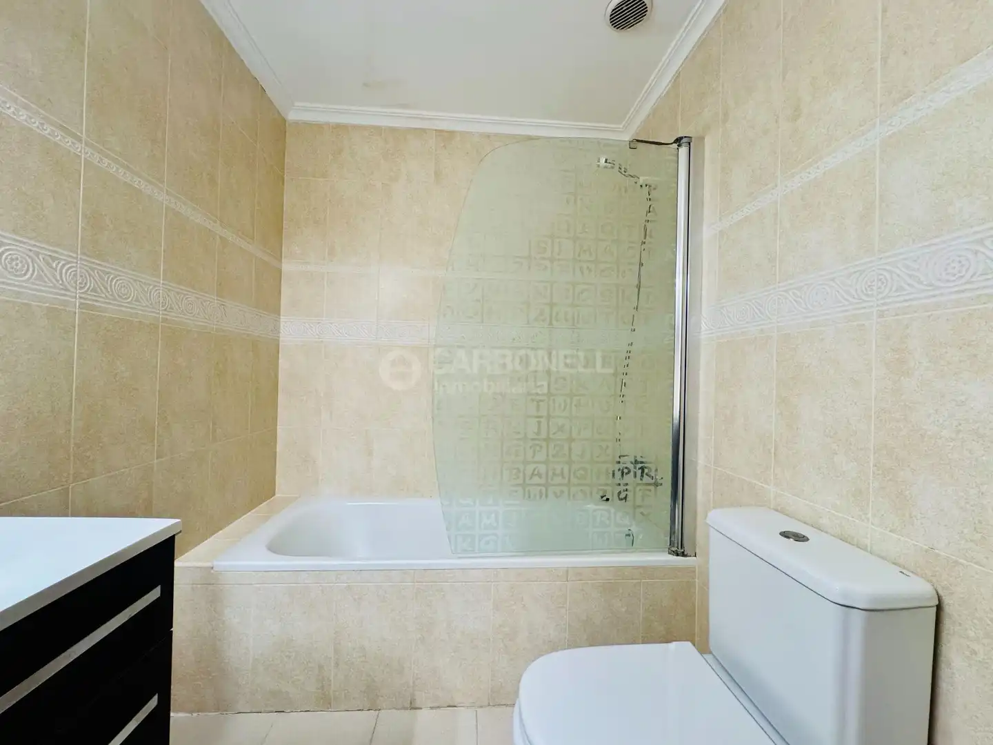 Baño de Piso en venta en Alcoy / Alcoi con Aire acondicionado, Calefacción y Trastero