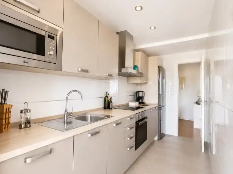 Cocina de Piso en venta en La Alcaidesa con Aire acondicionado, Piscina y Balcón