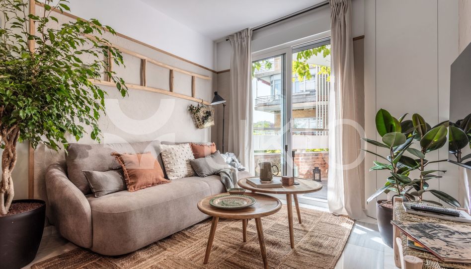 Apartamento de alquiler en Calle de Miguel Ángel, Almagro - Imagen 3