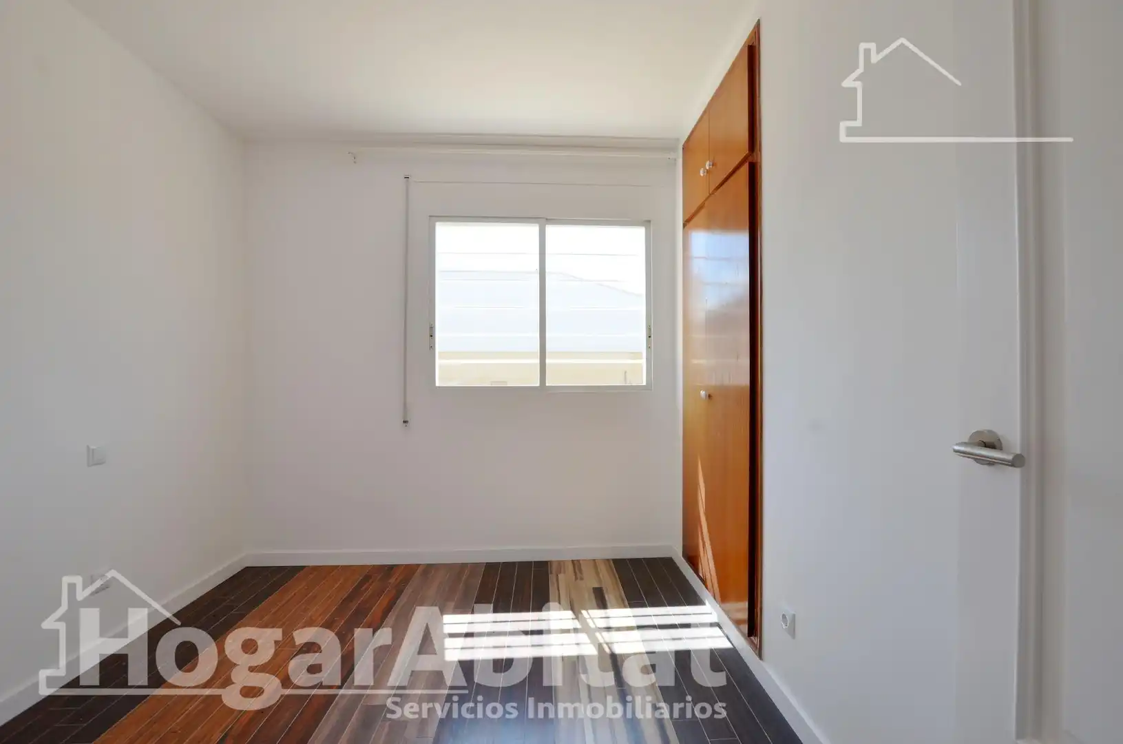 Bedroom of Flat for sale in Gandia  with Parquet flooring and Balcony
