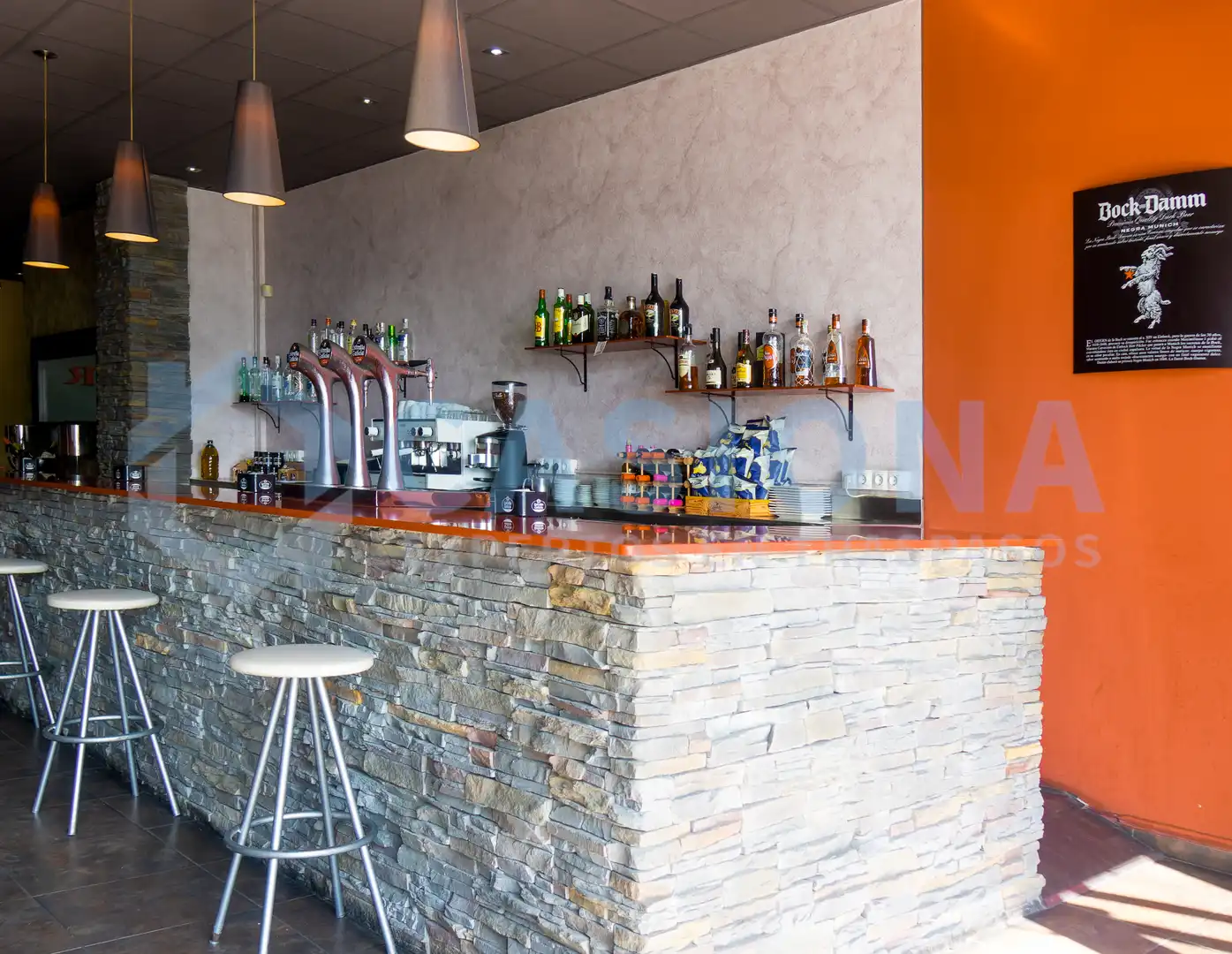 Local comercial en traspaso en Via Europa - Parc Central