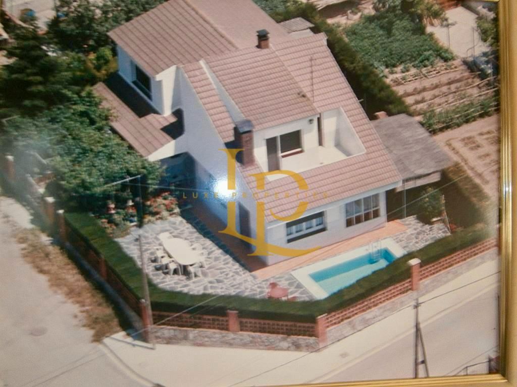 Exterior view of Single-family semi-detached for sale in Rubí  with Heating, Private garden and Terrace