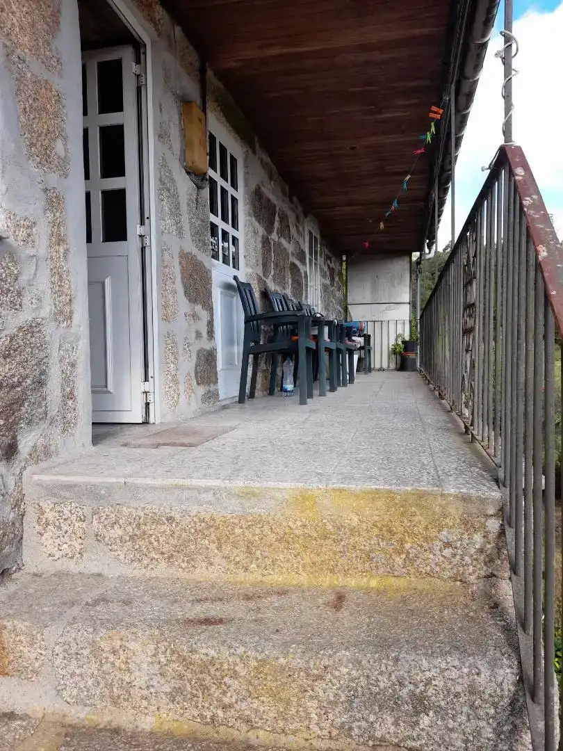 Terrassa de Dúplex en venda en Cotobade amb Jardí privat, Traster i Moblat