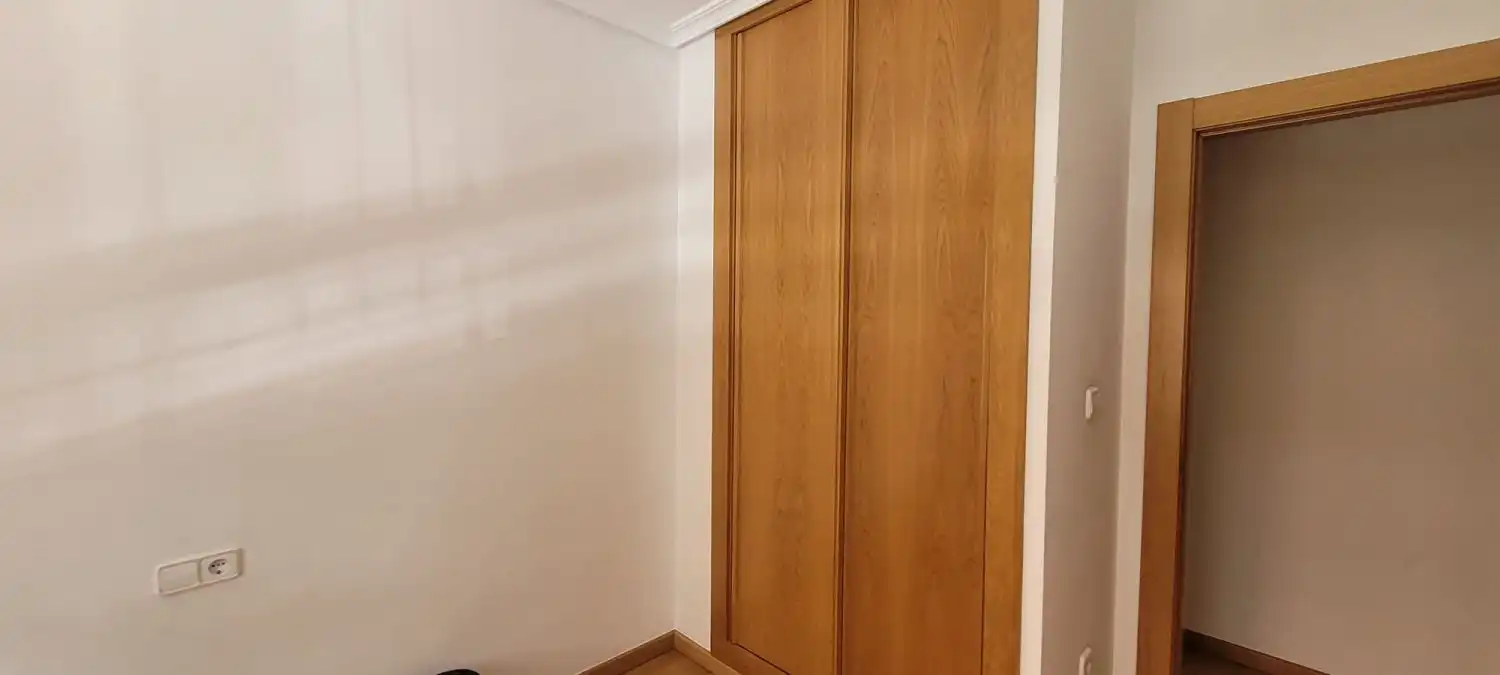 Habitación de Piso en venta en Albacete con Calefacción y Trastero