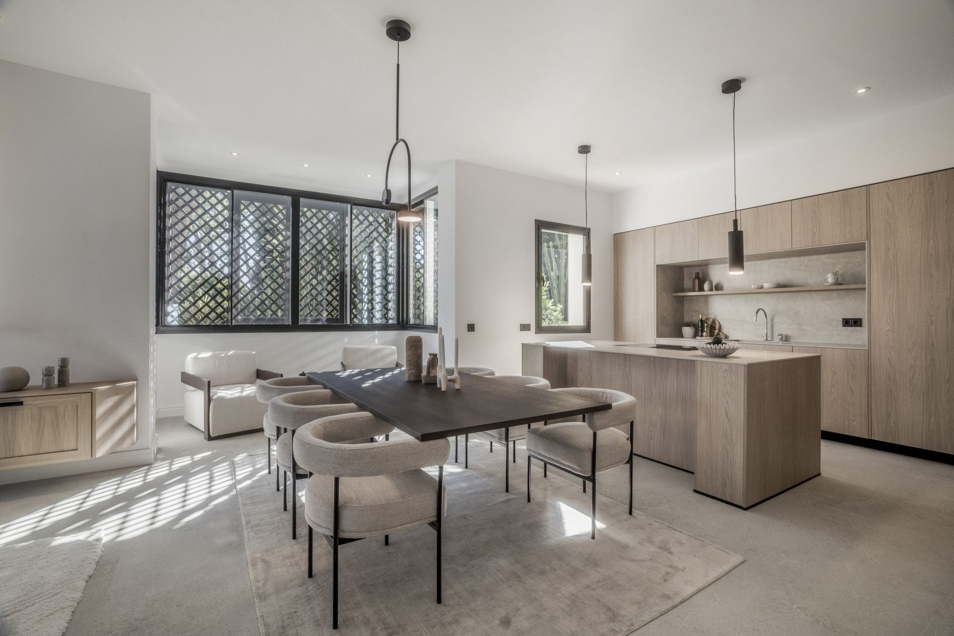 Dining room of Apartment for sale in Marbella  with Terrace, Swimming Pool and Furnished