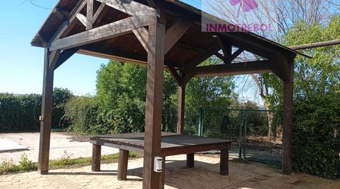 Foto 4 de Casa o chalet en venta en Carrión de los Céspedes, Sevilla