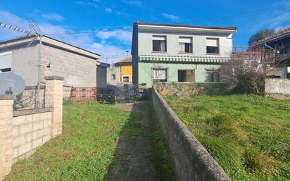 Vista exterior de Casa o xalet en venda en Siero amb Calefacció i Terrassa