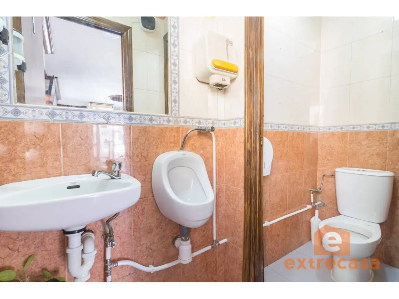 Bany de Local en venda en Badajoz