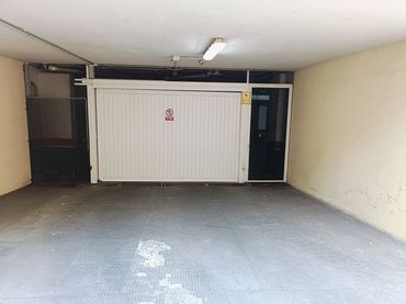 Parking for sale in Calle FUENTE DEL ALAMO