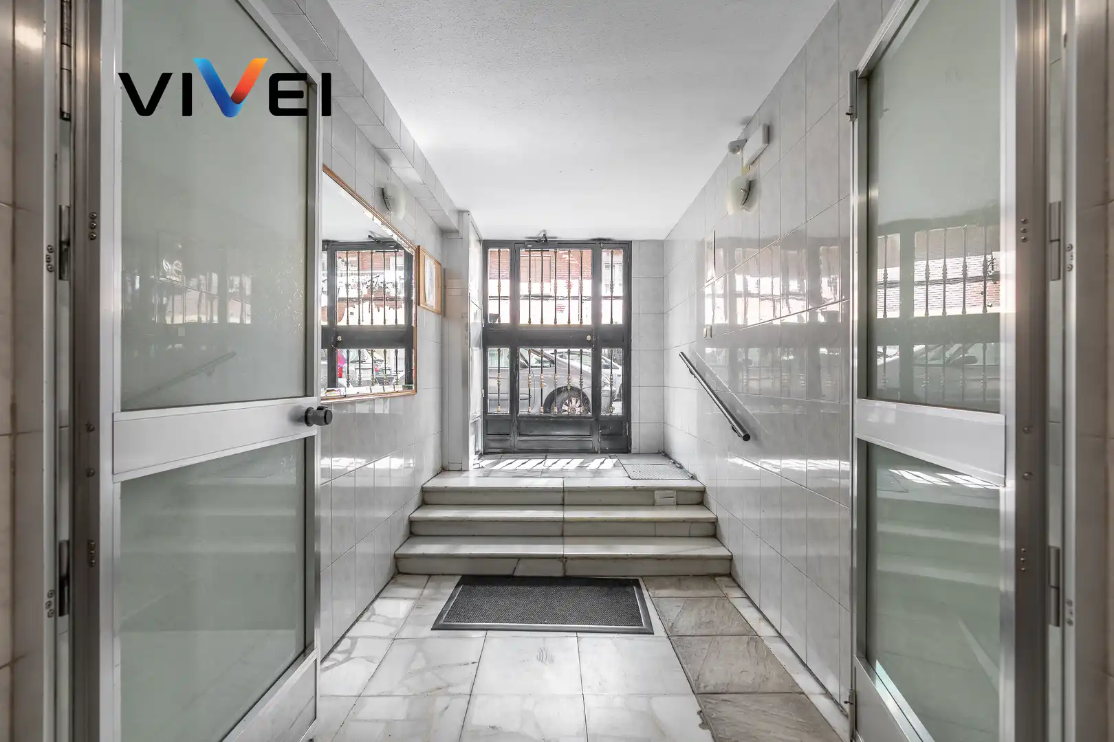 Flat for sale in Madrid  with Heating and Balcony