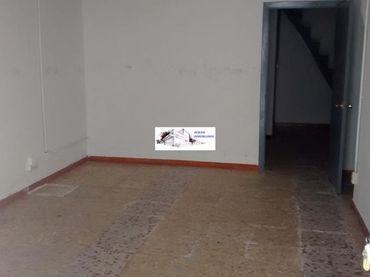 Locale commerciale in affitto a Travesia Xoan