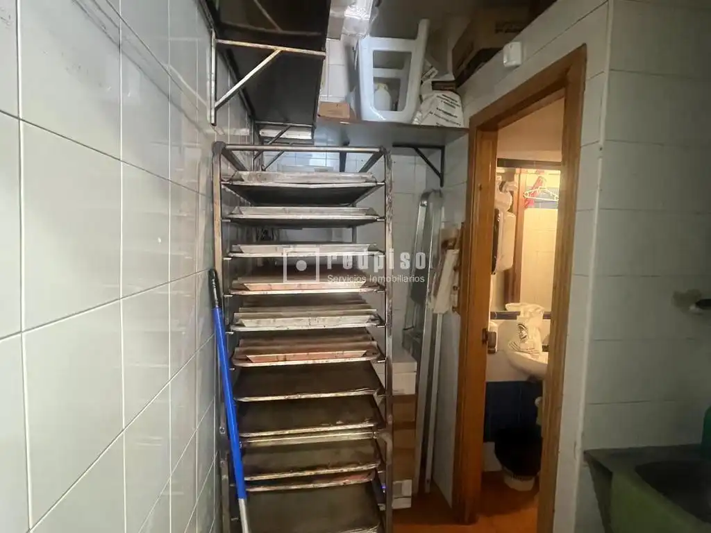 Local comercial en venta en REYES CATÓLICOS, imagen 6