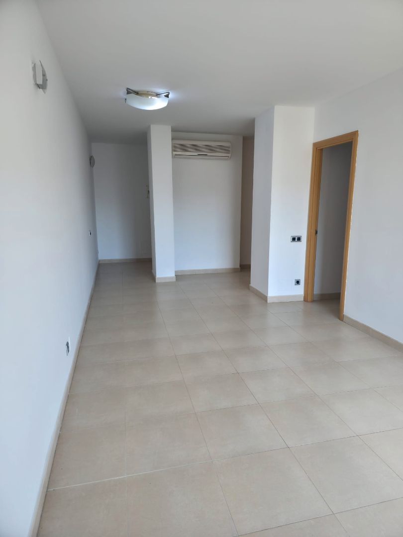 Pis de lloguer a Carrer Pintor Fortuny, Centre