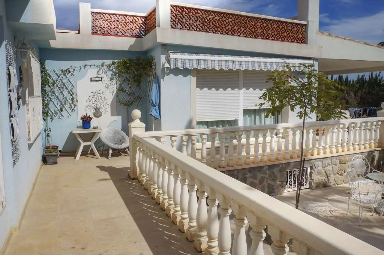 Villa avec piscine à vendre à Escandinavia - Cautivador, imagen 2