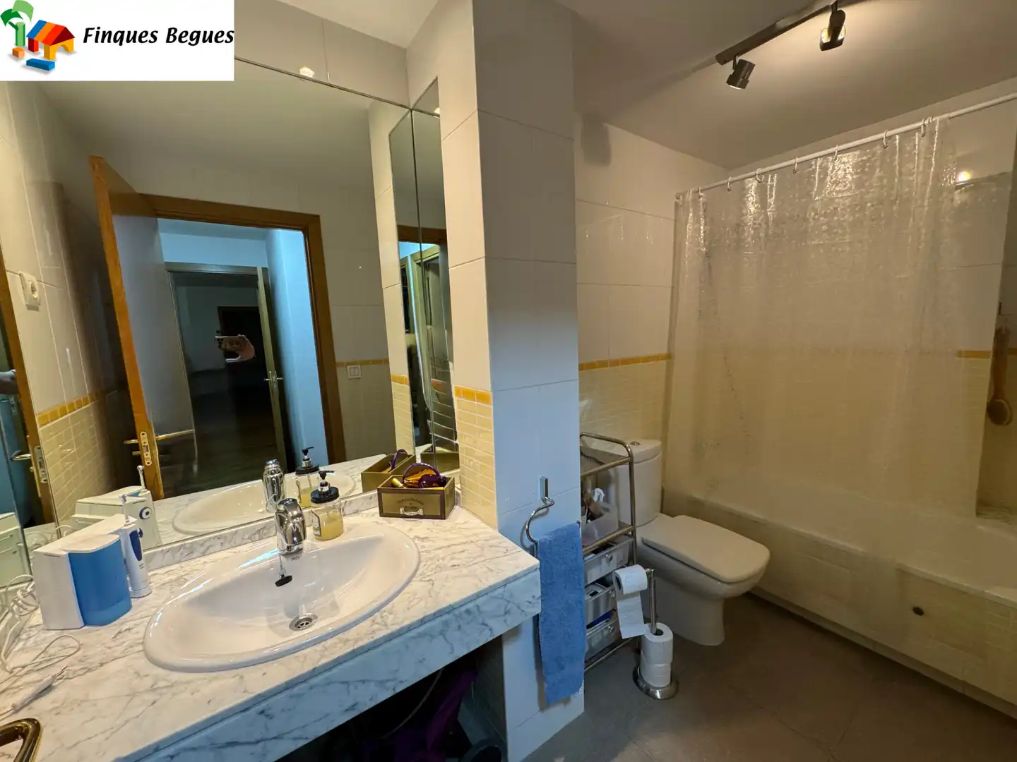 Baño de Dúplex en venta en Begues con Calefacción, Parquet y Terraza