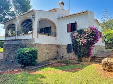 Villa avec piscine à vendre à Cap Martí - El Tossalet - Pinomar