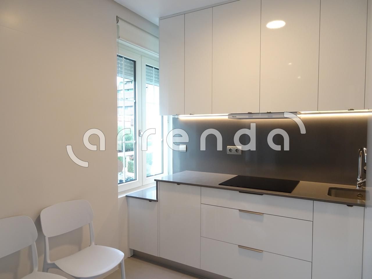 Kitchen of Apartment to rent in Santander  with Heating, Furnished and Balcony