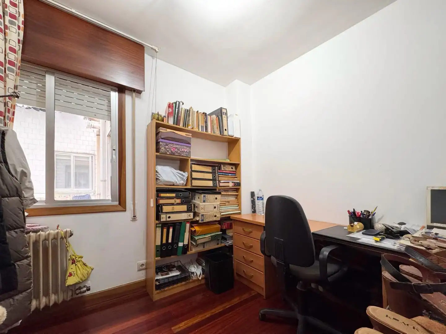 Habitación de Piso en venta en Pontevedra Capital  con Calefacción y Trastero