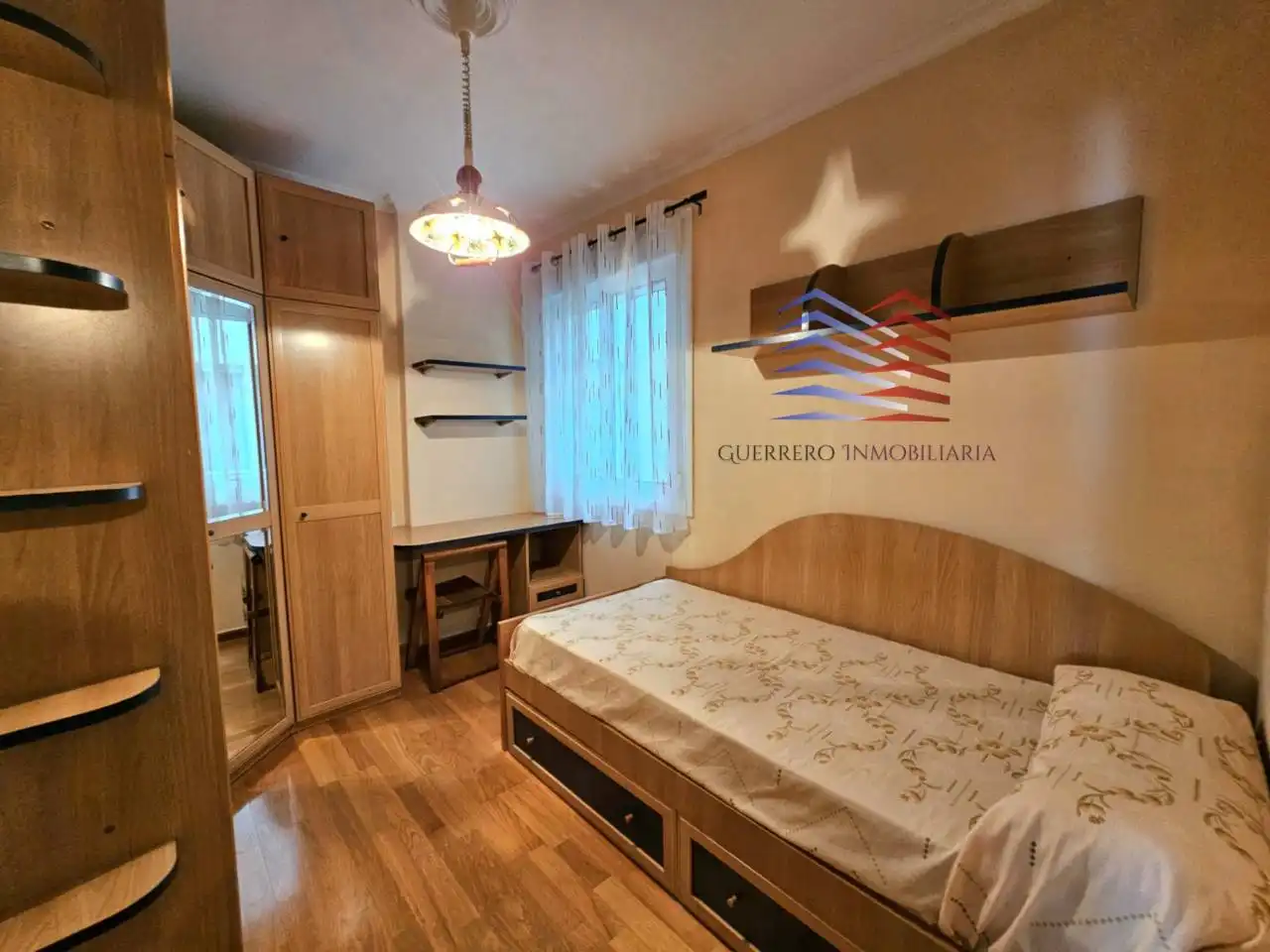 Bedroom of Flat for rent in Ourense Capital   with Heating, Furnished and Balcony