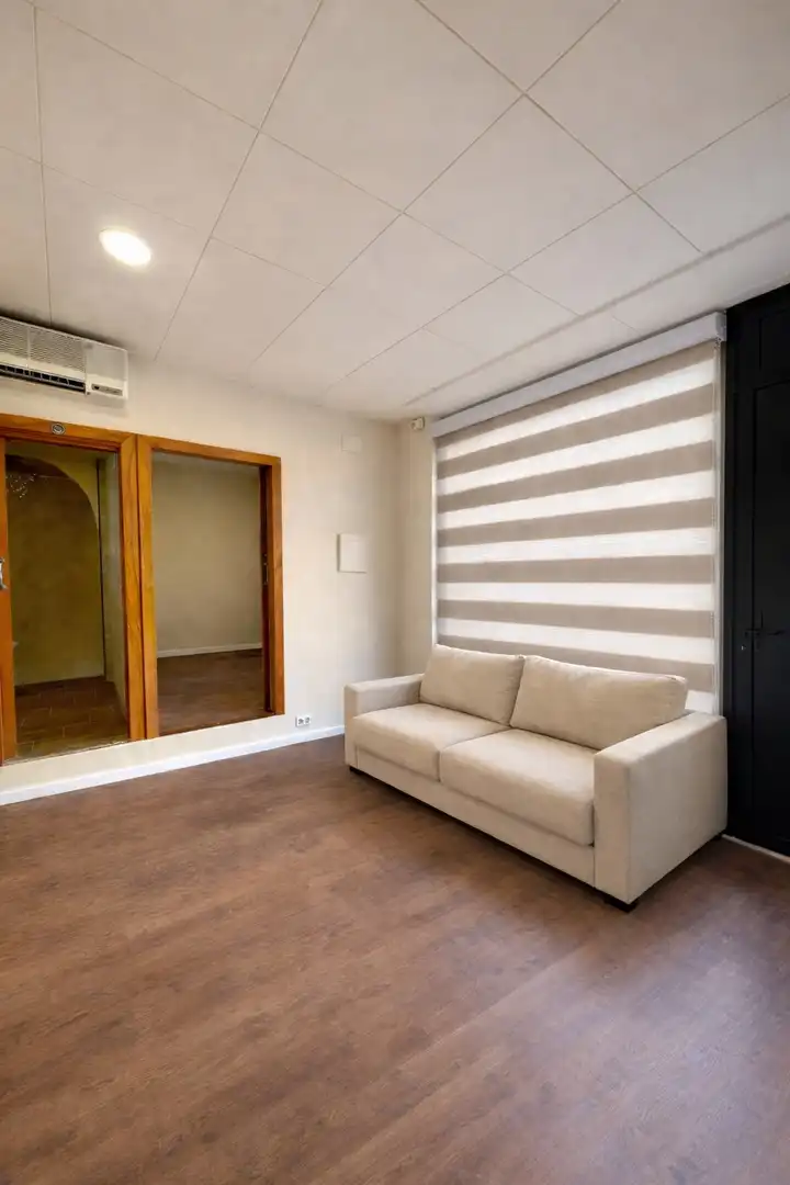 Wohnzimmer von Erdgeschoss zum Verkauf in Sant Boi de Llobregat