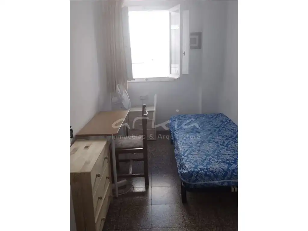 Bedroom of Flat for sale in Paterna