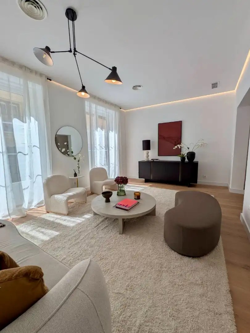 Flat for sale in Carrera de San Jerónimo, Sol