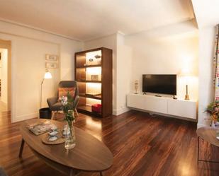 Living room of Apartment to rent in Donostia - San Sebastián   with Air Conditioner, Parquet flooring and Terrace