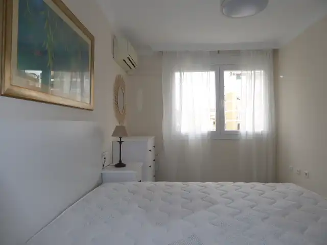 Bedroom of Apartments for rent in Málaga  with Air Conditioner, Furnished and Microwave