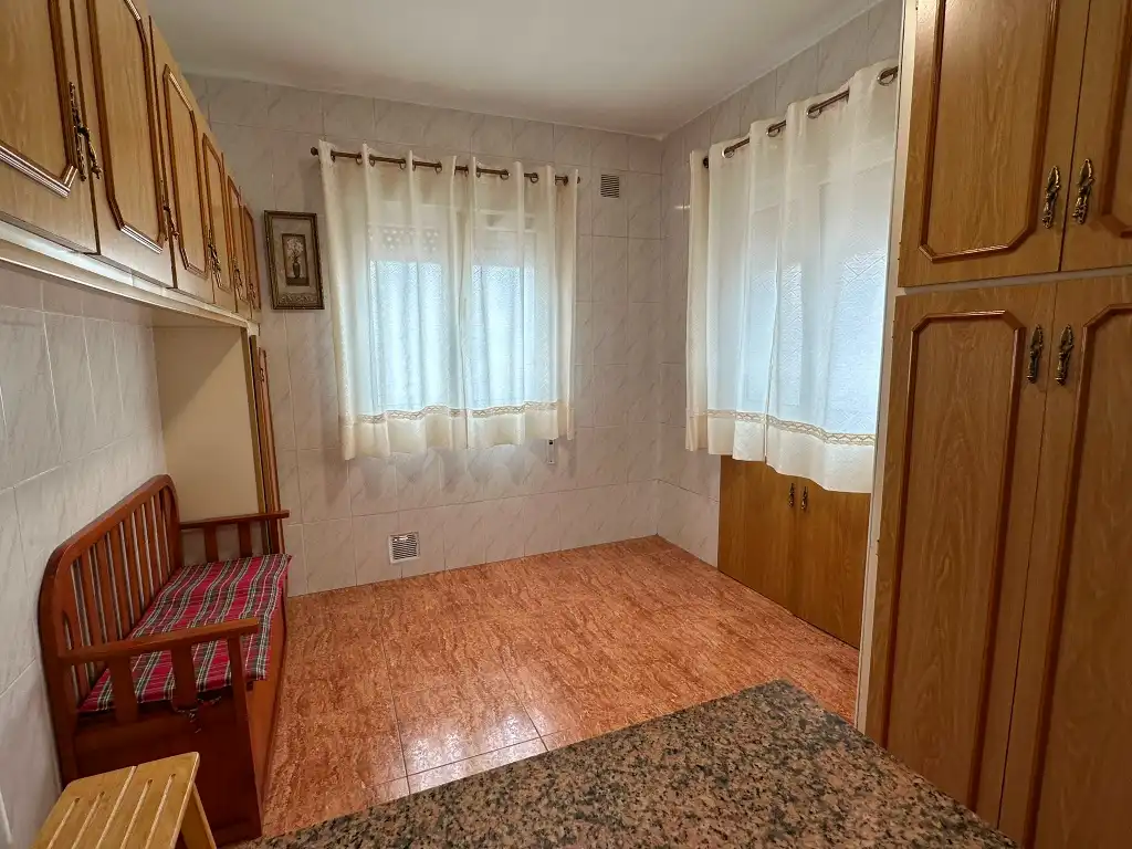 Habitación de Piso en venta en Gijón  con Calefacción y Horno