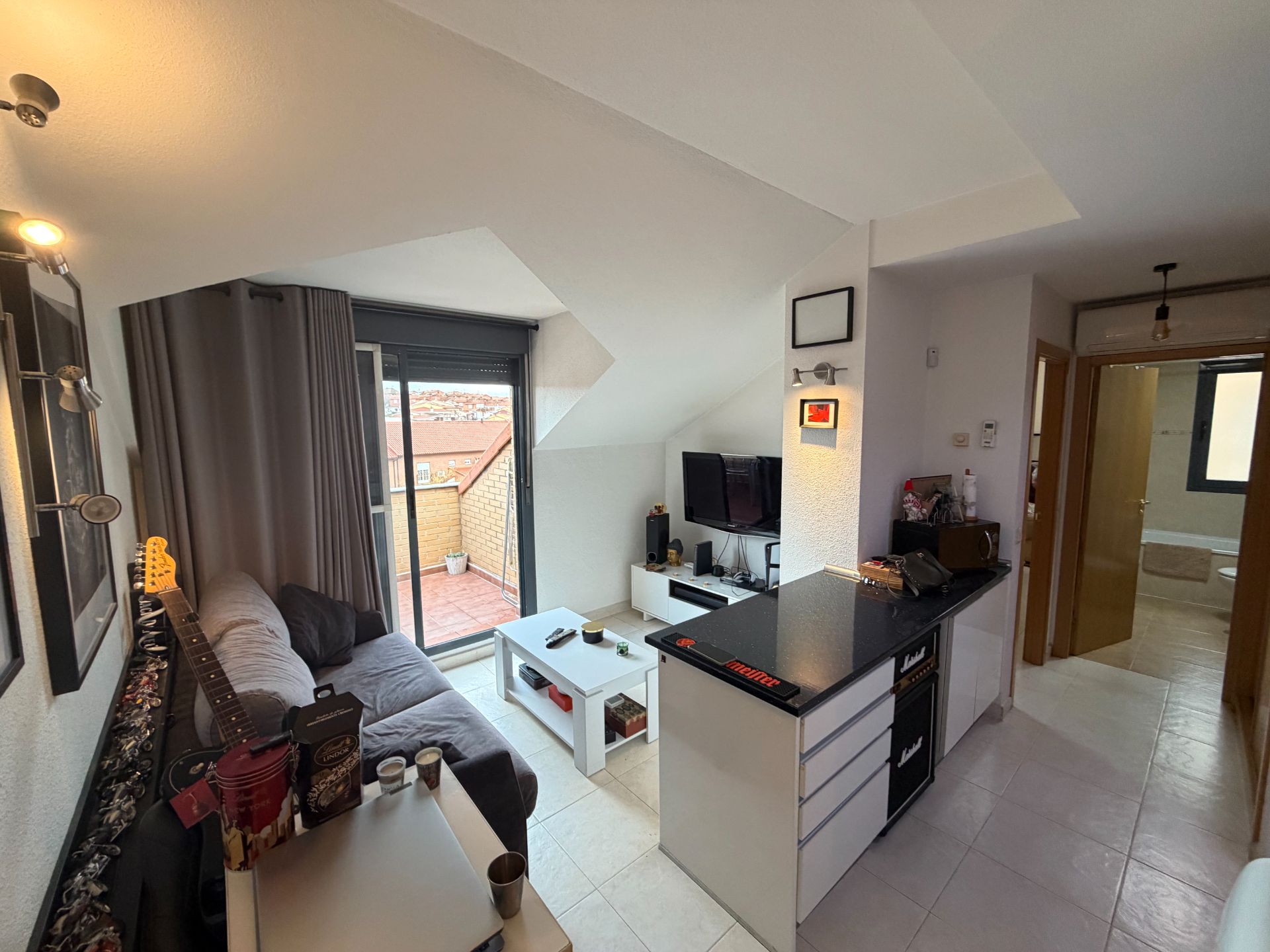 Living room of Flat for sale in Yeles  with Air Conditioner, Heating and Terrace