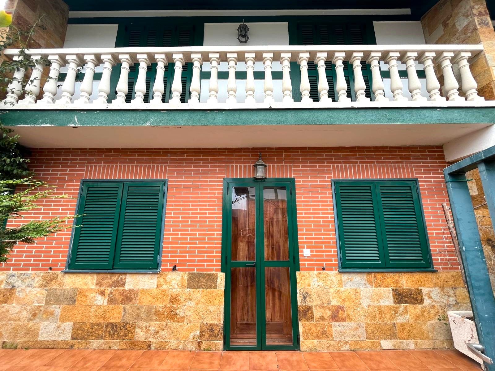 Exterior view of Single-family semi-detached for sale in Castro-Urdiales  with Heating and Private garden