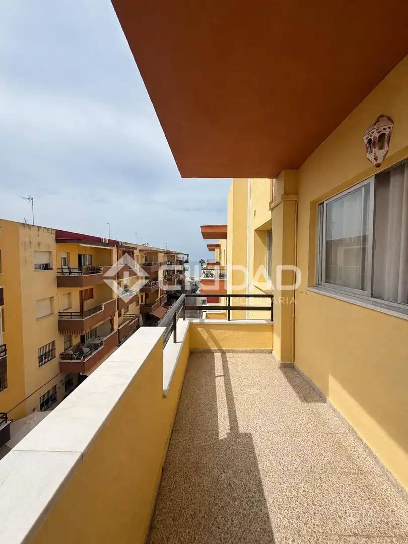 Flat with lift for sale in Playa de la Regla