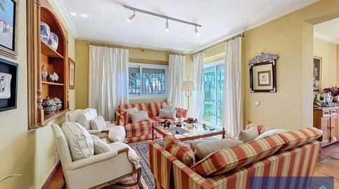 Foto 3 de Casa o xalet en venda a Calle de la Encina, Vistahermosa, Alicante