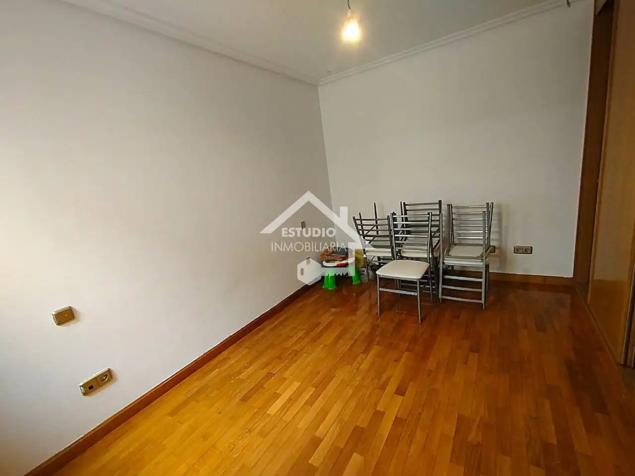 Dúplex en venta en Viana con Calefacción y Balcón