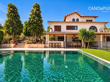 Haus mit Pool zum Verkauf in L'Ametlla del Vallès