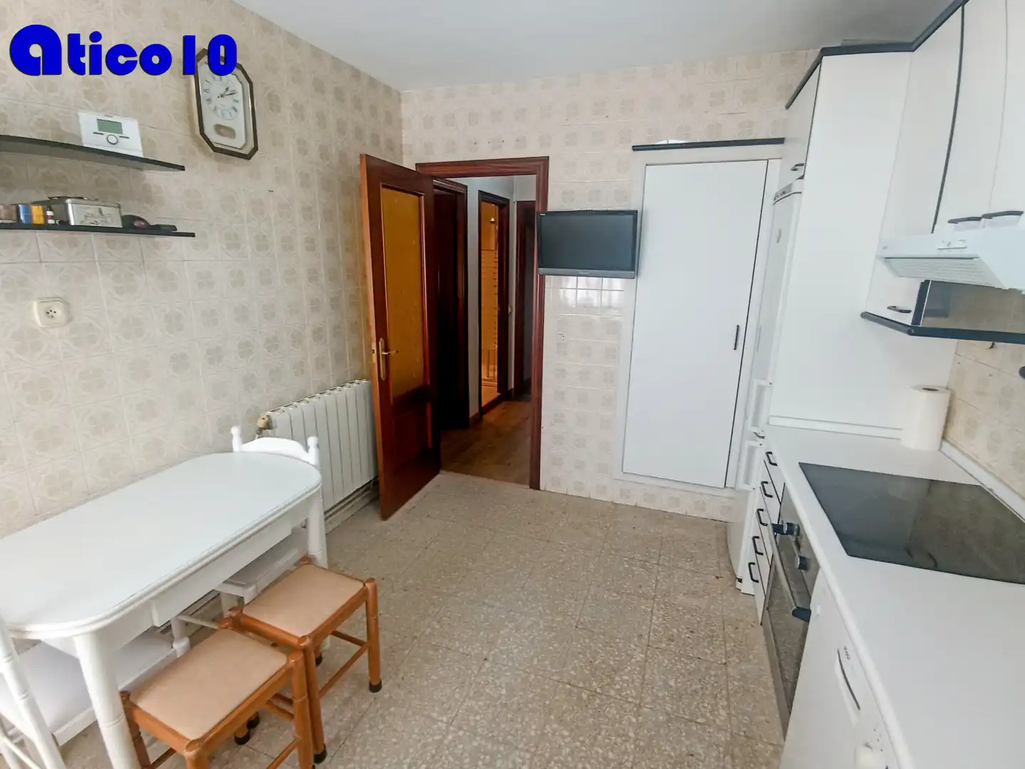 Küche von Wohnung zur Miete in Oviedo  mit Heizung, Möbliert und Ofen