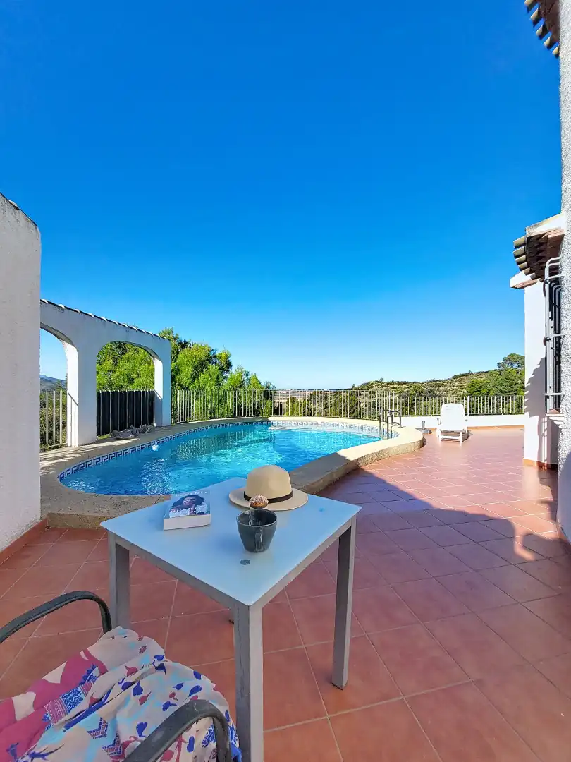 Chalet con piscina en venta en Avenida Pego 103, imagen 6