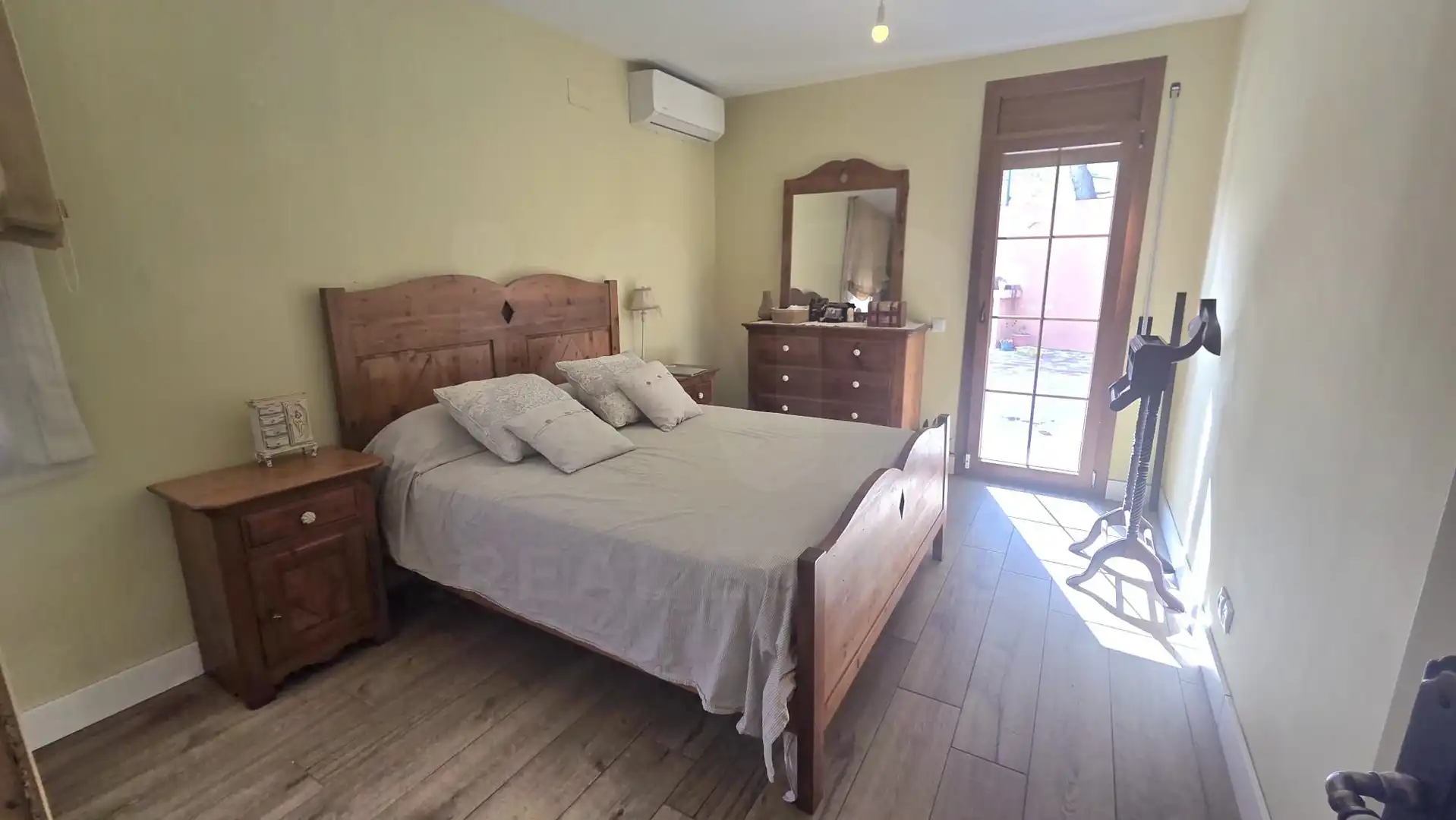 Bedroom of Houses for sale in Castellet i la Gornal  with Air Conditioner, Heating and Terrace