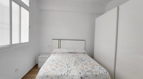 Foto 2 de Apartamento de alquiler en Calle Veintinueve de Abril, Santa Catalina - Canteras, Las Palmas de Gran Canaria