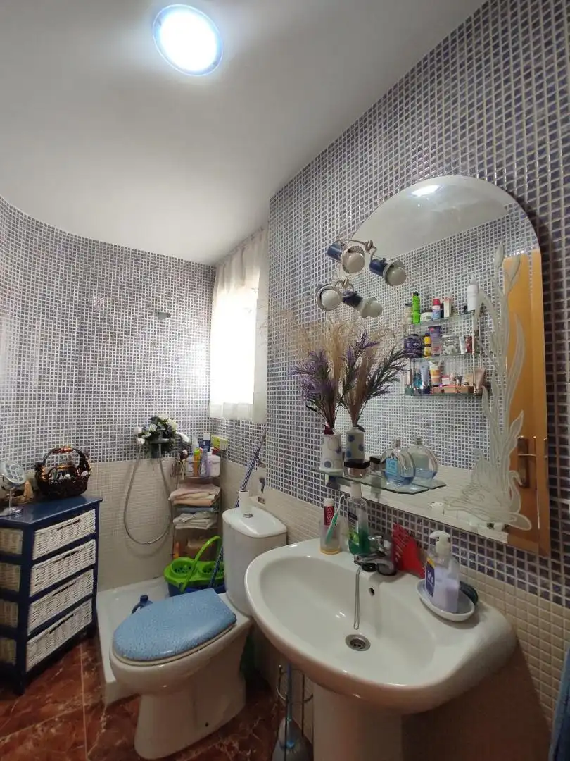 Badezimmer von Haus oder Chalet zum Verkauf in Turís mit Terrasse, Abstellraum und Schwimmbad