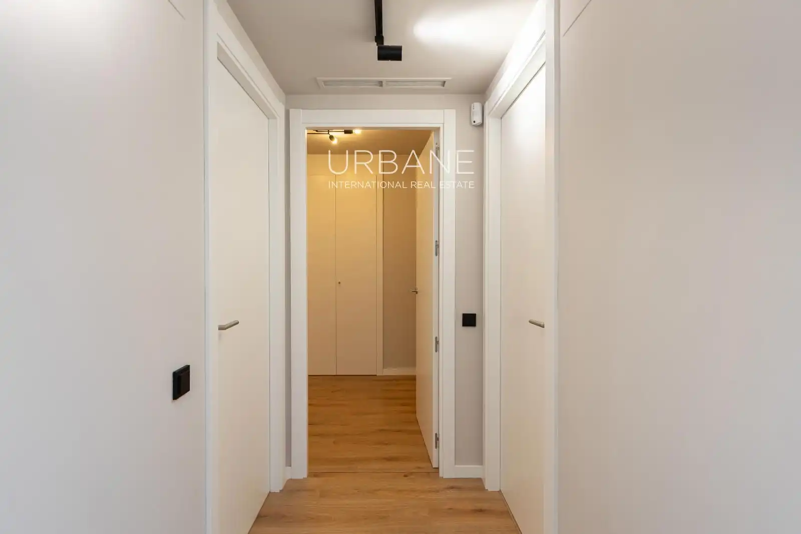 Wohnung zur Miete in de Ramon Turro, Diagonal Mar i el Front Marítim del Poblenou
