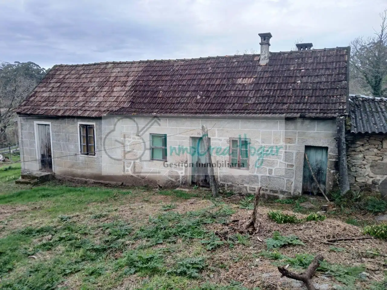 House with garden for sale in Salvaterra de Miño