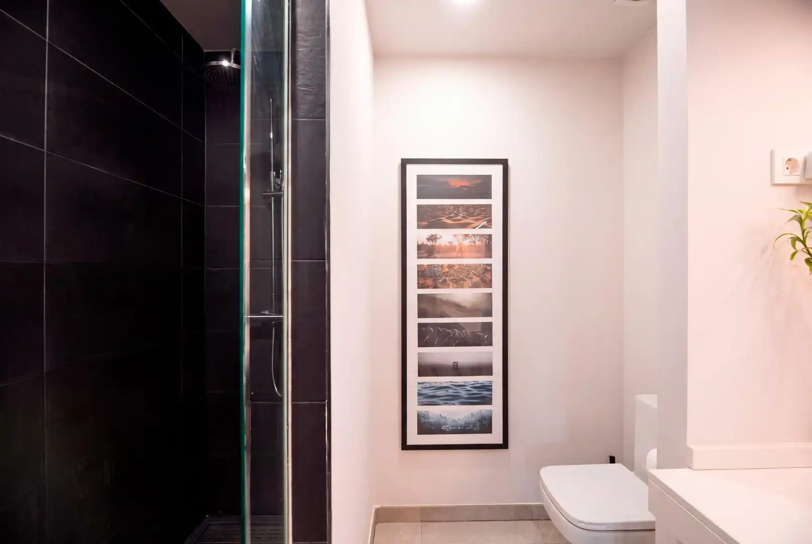 Badezimmer von Einfamilien-Reihenhaus zum Verkauf in Torrelodones mit Heizung, Privatgarten und Gemeinschaftspool