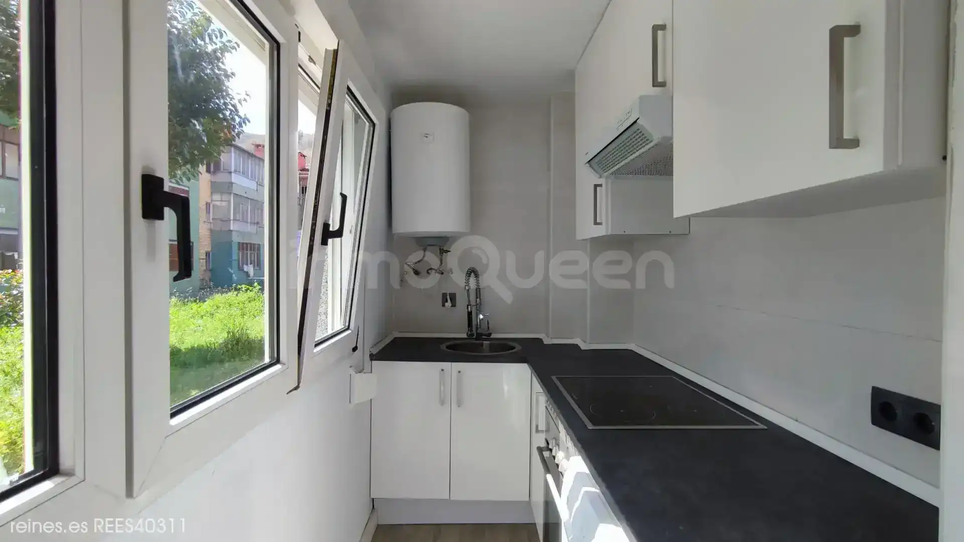 Küche von Wohnung zum Verkauf in Laviana mit Heizung und Möbliert