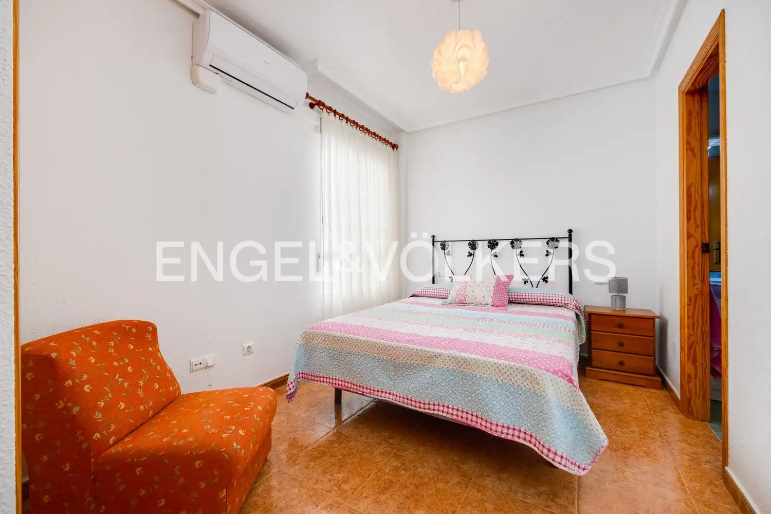 Bedroom of Attic for sale in Guardamar del Segura  with Air Conditioner, Heating and Terrace