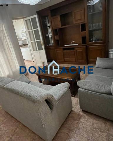 Casa-chalet en Alquiler en Centro