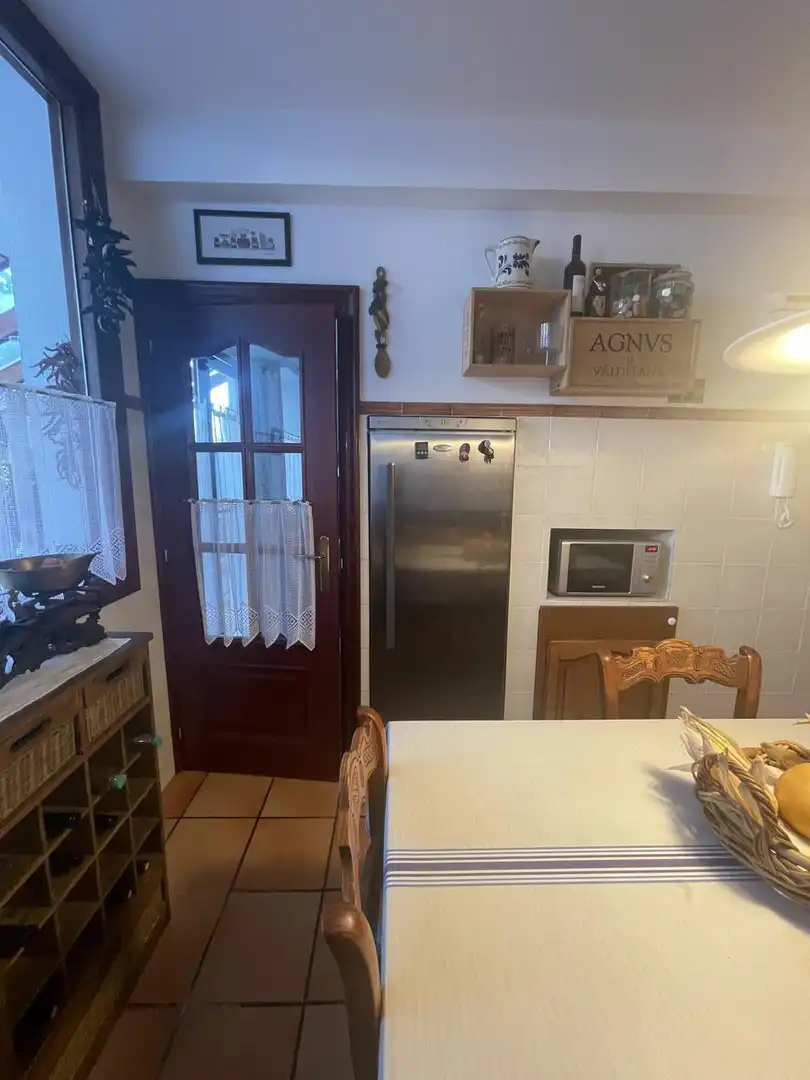 Cocina de Casa o chalet en venta en Donostia - San Sebastián  con Aire acondicionado, Calefacción y Jardín privado