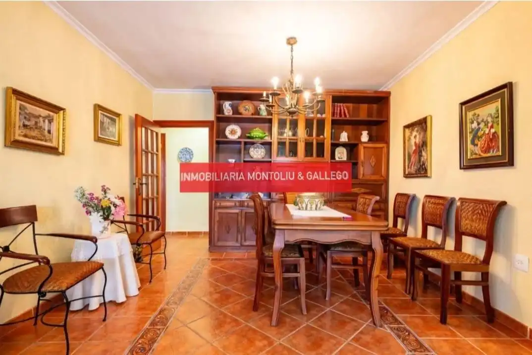Comedor de Casa o chalet en venta en Castellón de la Plana / Castelló de la Plana con Jardín privado, Terraza y Piscina